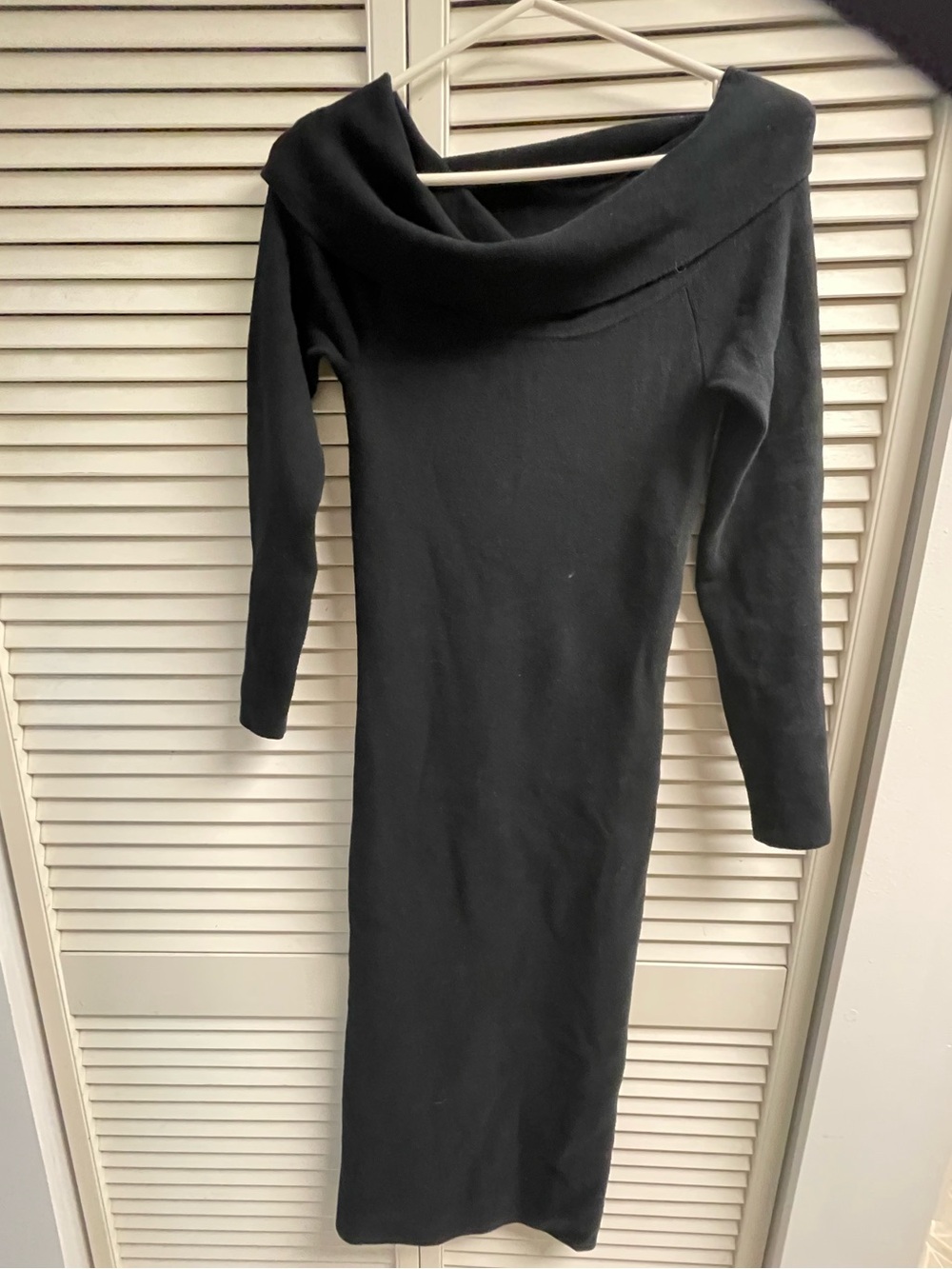 GAP Black Cowl neck Long Sleeve Knit Dress Size Medium